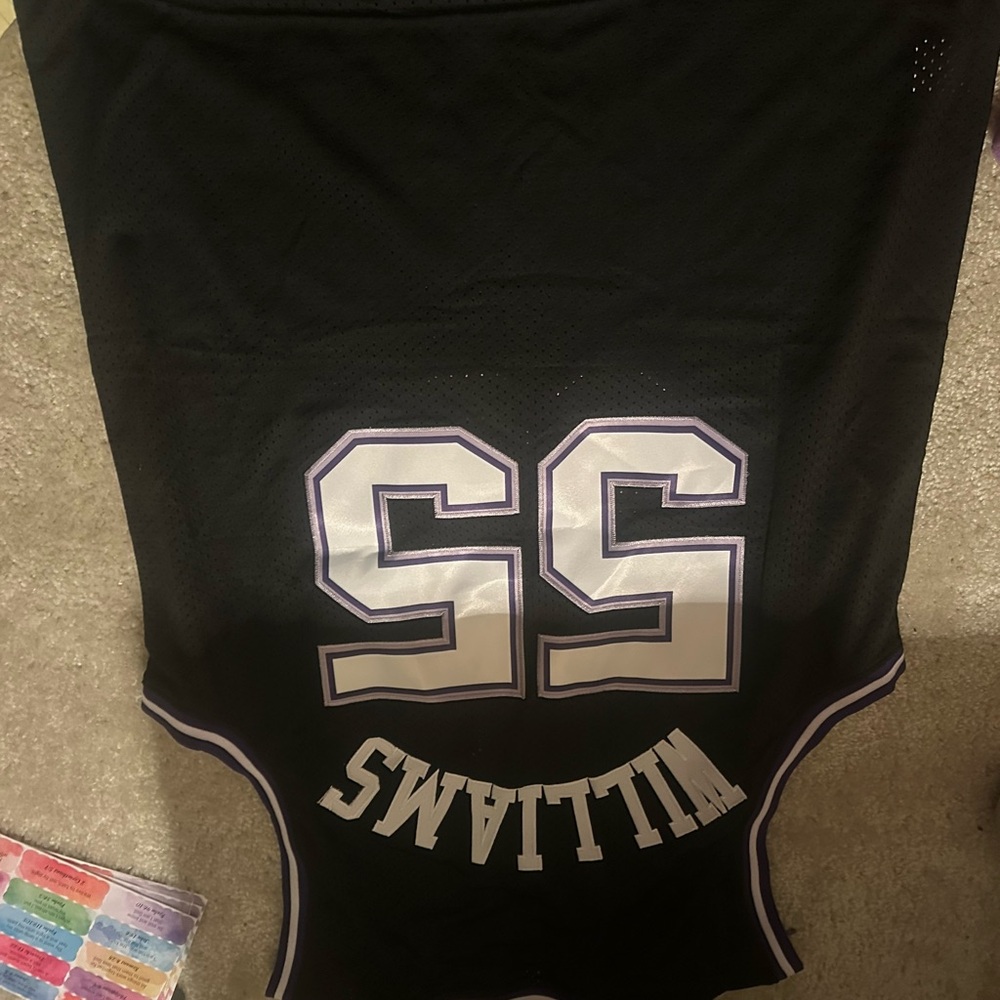 SHEIN Black and White Men's Jersey - Picture 2 of 2